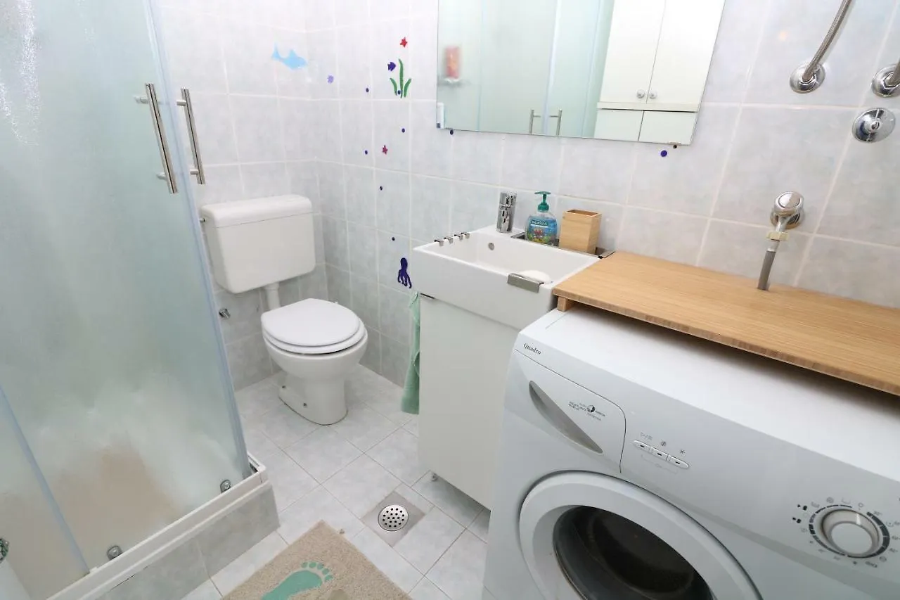 Apartment Corto Baška Kroatien